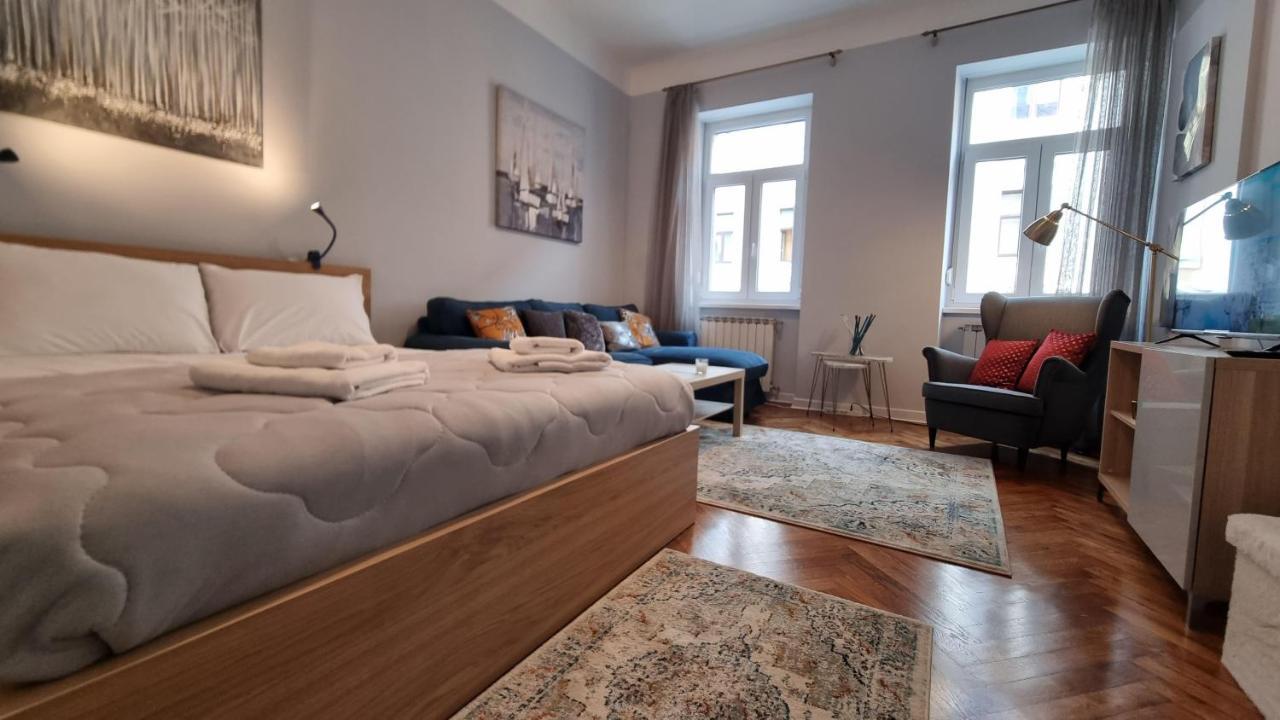 Light Blue Apartment ترييستي المظهر الخارجي الصورة